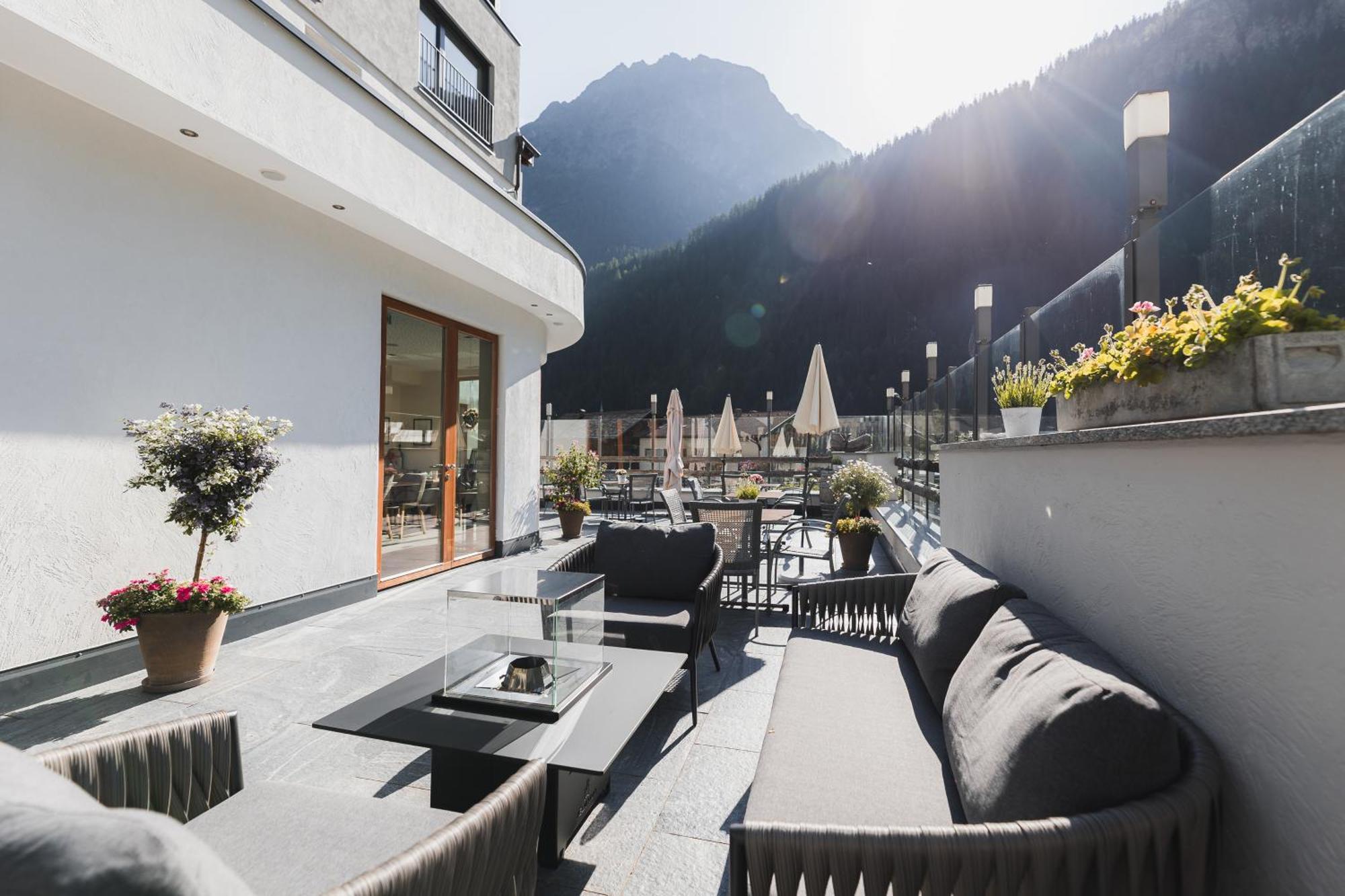 Hotel Edelweiss Kaunertal Exterior photo
